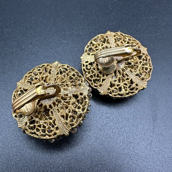 VINTAGE MIRIAM HASKELL GOLD PLATED FAUX PEARLS RHINESTONES CLIP ON EARRINGS - Picture 5 of 13